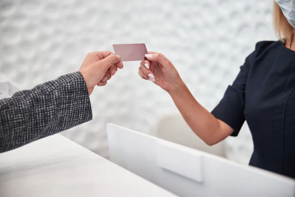 Loyalty clubs - payments and benefits
